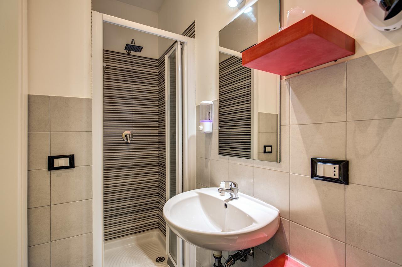 Enzo Luxury Rooms Roma Exterior foto