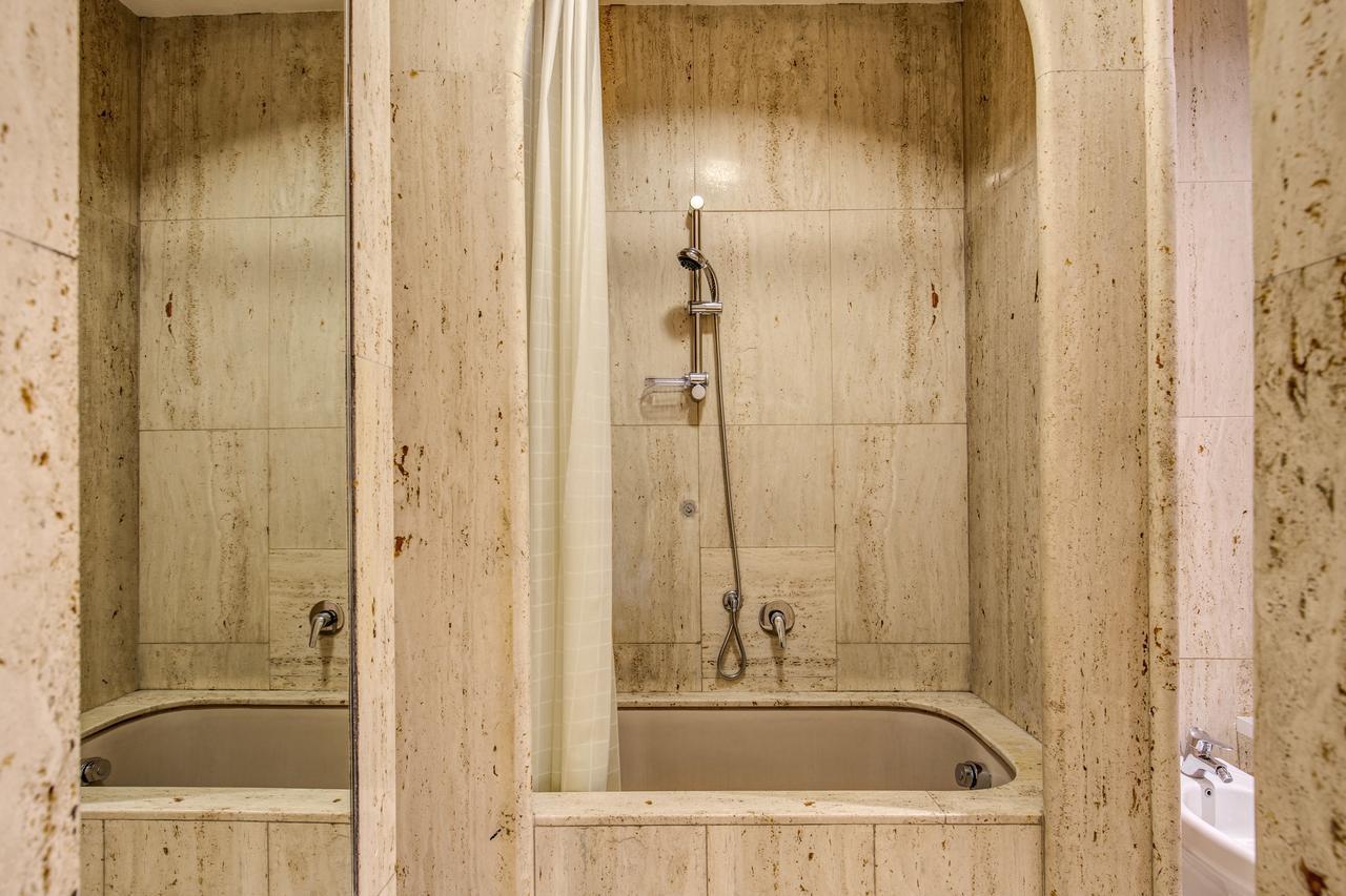 Enzo Luxury Rooms Roma Exterior foto