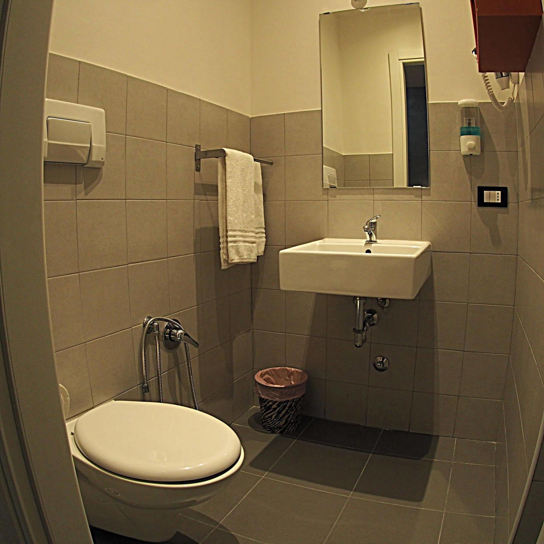Enzo Luxury Rooms Roma Exterior foto