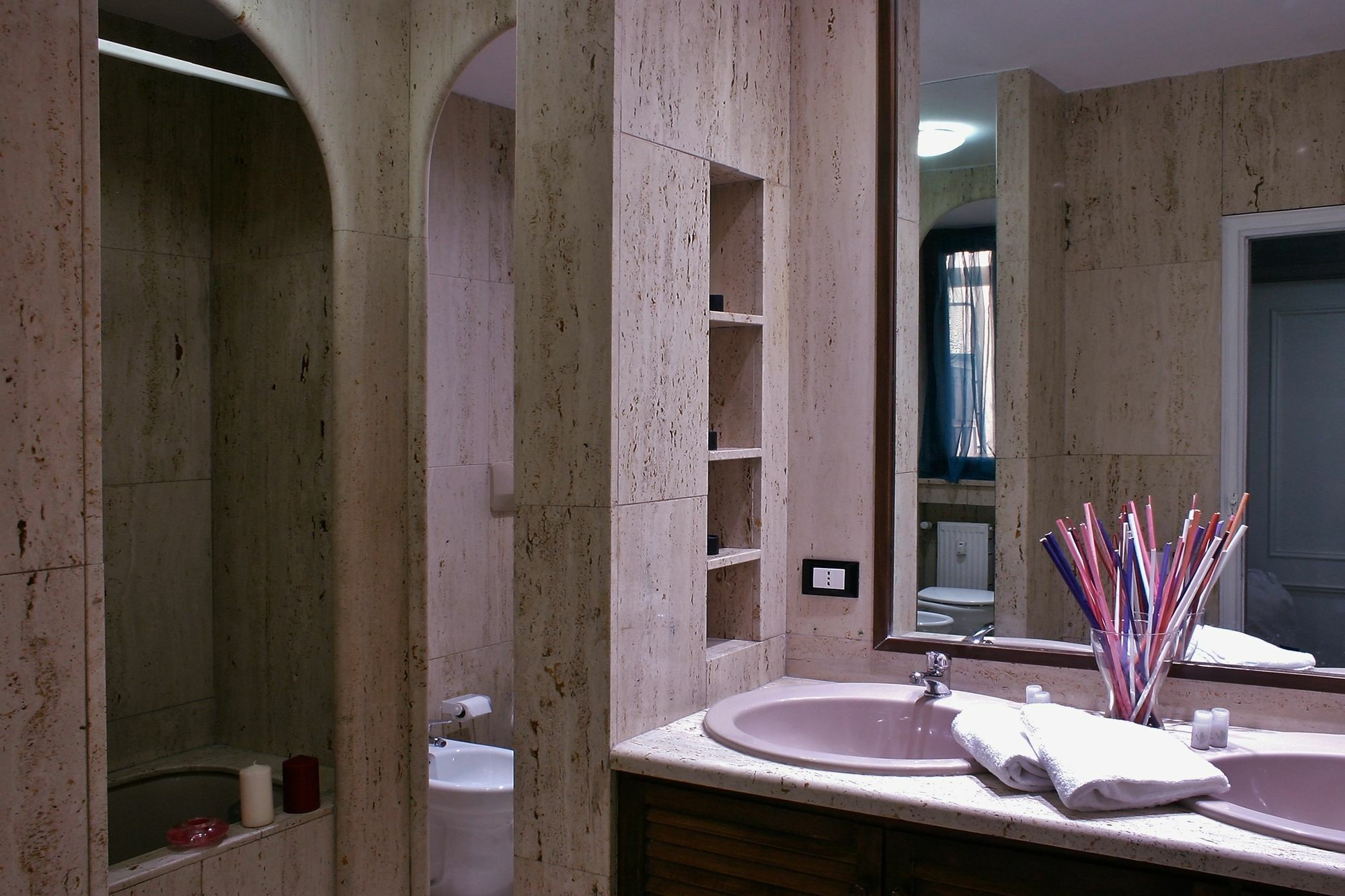 Enzo Luxury Rooms Roma Exterior foto